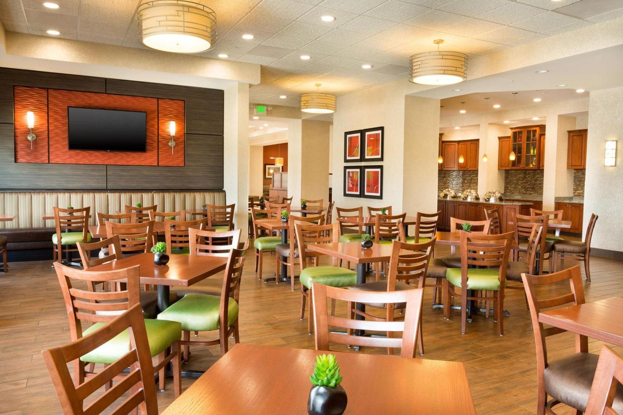 Drury Inn And Suites Denver Central Park Dış mekan fotoğraf